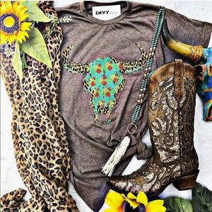 Mocha Floral & Leopard Bull skull Graphic Tee